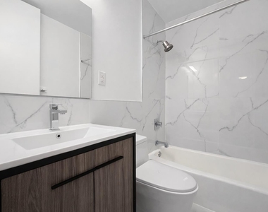 1735 York Avenue - Photo Thumbnail 4