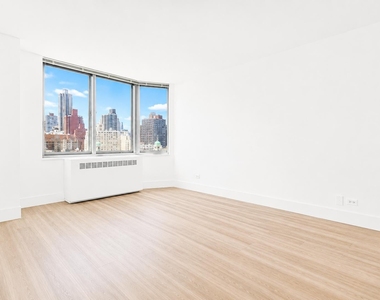 1735 York Avenue - Photo Thumbnail 4