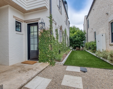 205 High Street - Photo Thumbnail 33