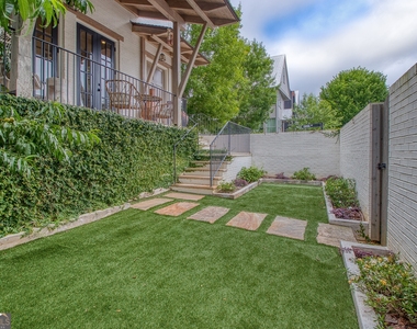 205 High Street - Photo Thumbnail 1