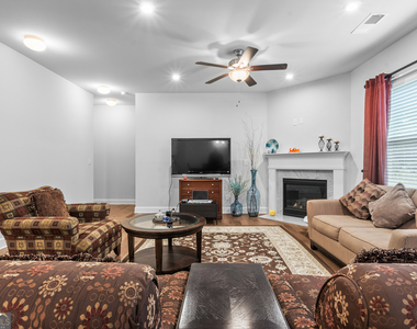 5467 Fountain Head Lane - Photo Thumbnail 14