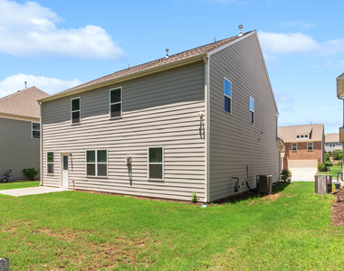 5467 Fountain Head Lane - Photo Thumbnail 32