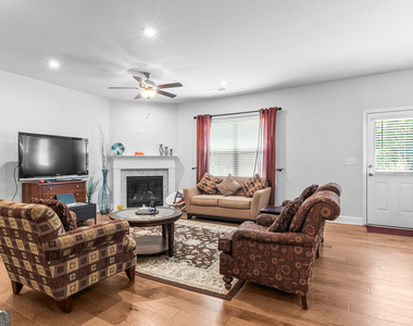 5467 Fountain Head Lane - Photo Thumbnail 12