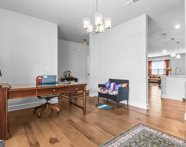 5467 Fountain Head Lane - Photo Thumbnail 5