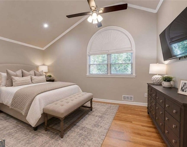 1185 Lake Colony Drive - Photo Thumbnail 35
