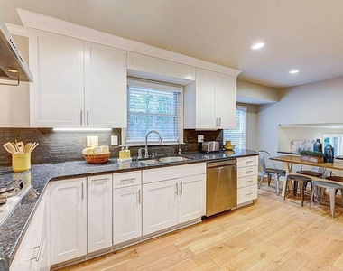 1185 Lake Colony Drive - Photo Thumbnail 22