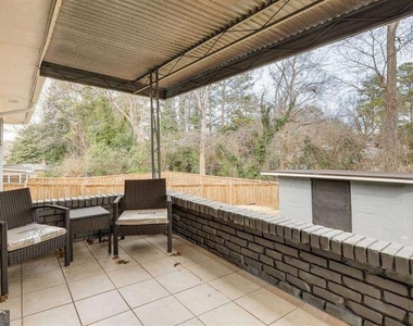 1944 Cindy Drive - Photo Thumbnail 18