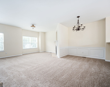 2213 Se Leicester Way - Photo Thumbnail 6