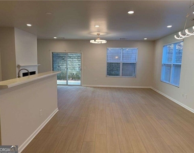 3317 Fernview Drive - Photo Thumbnail 1