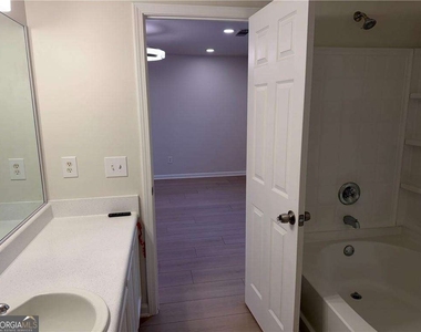 3317 Fernview Drive - Photo Thumbnail 12