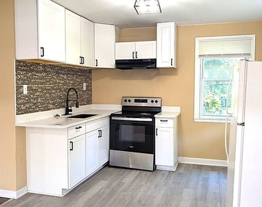 3307 Guthrie Drive - Photo Thumbnail 2