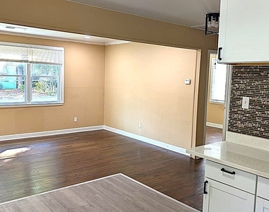 3307 Guthrie Drive - Photo Thumbnail 1