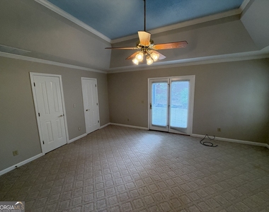 1990 Hutton Drive - Photo Thumbnail 14