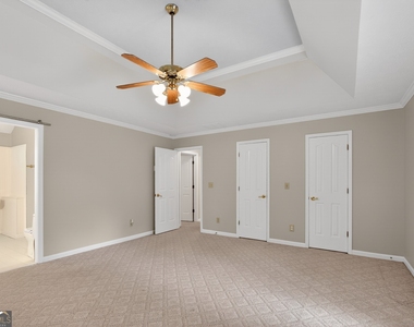 1990 Hutton Drive - Photo Thumbnail 10