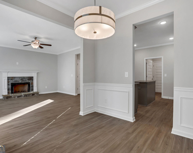 236 Eva Way Ne - Photo Thumbnail 9
