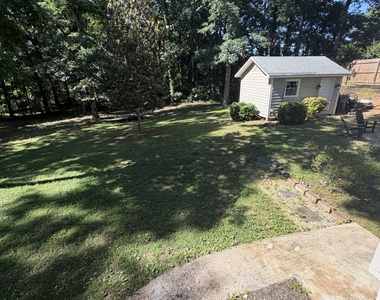 109 Moss Overlook Road - Photo Thumbnail 17