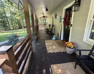 109 Moss Overlook Road - Photo Thumbnail 1
