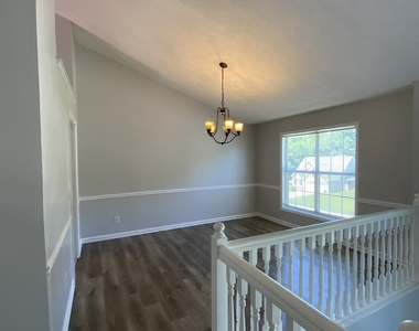 5600 Sugar Crossing Drive - Photo Thumbnail 5