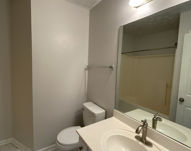 5600 Sugar Crossing Drive - Photo Thumbnail 11