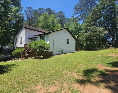 4115 Cranwood Drive - Photo Thumbnail 4