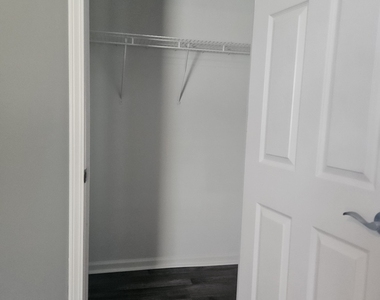 4115 Cranwood Drive - Photo Thumbnail 17
