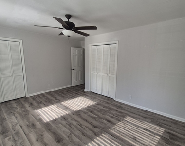 170 Springdale Court - Photo Thumbnail 9