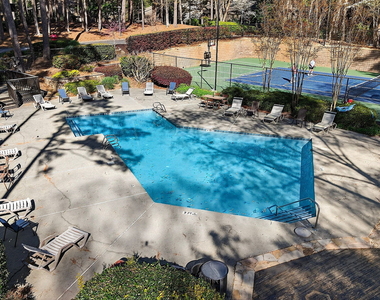 903 Cumberland Court Se - Photo Thumbnail 20