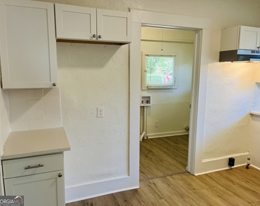 410 Alford Street - Photo Thumbnail 6