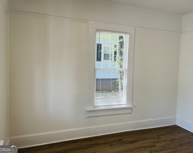 410 Alford Street - Photo Thumbnail 14