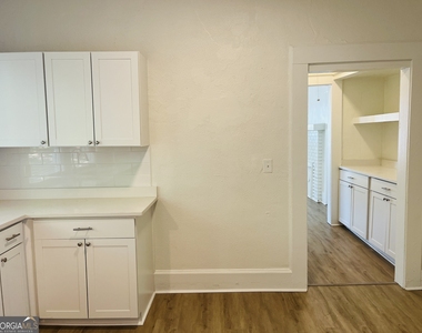410 Alford Street - Photo Thumbnail 8