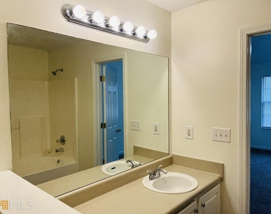 4037 Ravenwood Court - Photo Thumbnail 29