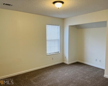 4037 Ravenwood Court - Photo Thumbnail 14