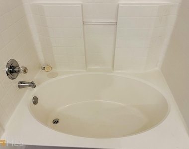 4037 Ravenwood Court - Photo Thumbnail 28