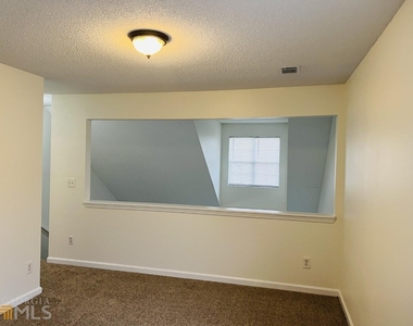 4037 Ravenwood Court - Photo Thumbnail 15