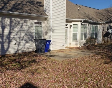 426 Stillwood Drive - Photo Thumbnail 23