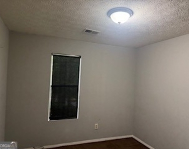 2550 Hallie Mill Road - Photo Thumbnail 4