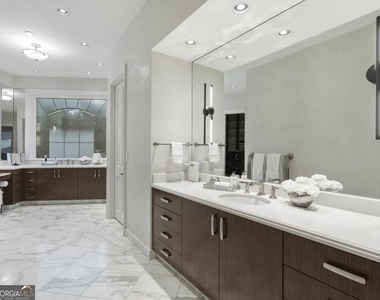 997 Davis Drive - Photo Thumbnail 44