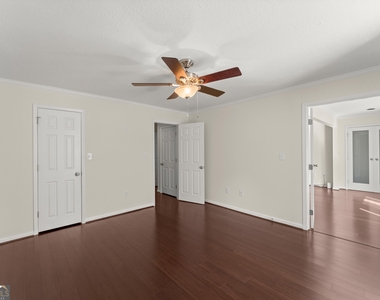 25312 Plantation Drive Ne - Photo Thumbnail 13