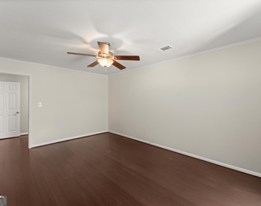 25312 Plantation Drive Ne - Photo Thumbnail 21