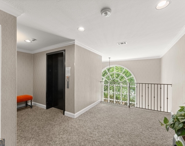 25312 Plantation Drive Ne - Photo Thumbnail 30