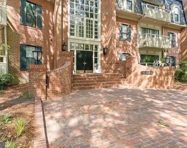 25312 Plantation Drive Ne - Photo Thumbnail 2