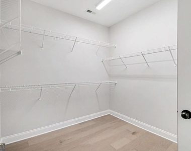 1258 Epping Lane - Photo Thumbnail 16
