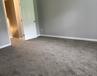 5739 Windfall Lane - Photo Thumbnail 26