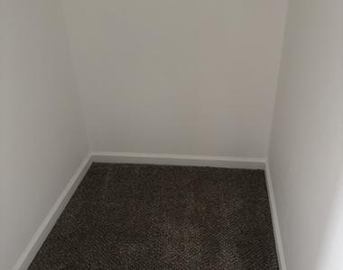 5739 Windfall Lane - Photo Thumbnail 22
