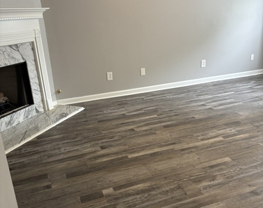 5739 Windfall Lane - Photo Thumbnail 2