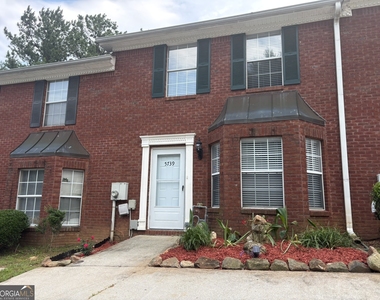 5739 Windfall Lane - Photo Thumbnail 1
