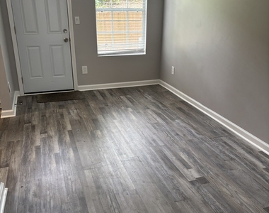 5739 Windfall Lane - Photo Thumbnail 5