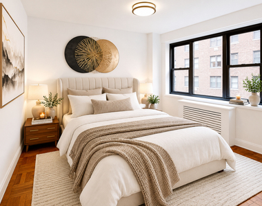 East 56th Street - Photo Thumbnail 2