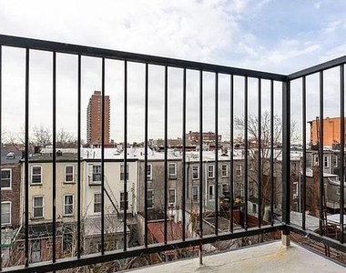 2114 Fulton Street - Photo Thumbnail 8