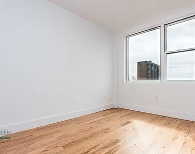 2114 Fulton Street - Photo Thumbnail 6